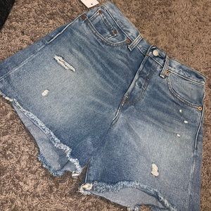 LEVI SHORTS